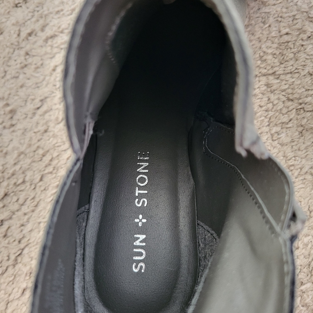 NWOT Sun + Stone Gray Ankle Boots Size 7 - Picture 6 of 8